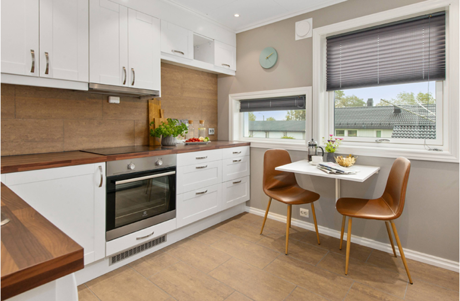 Apartment in new building, Zona 10